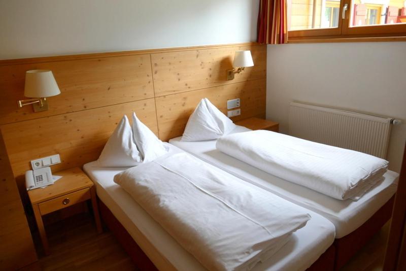 Hotel Gasthof Mitteregger - Beste Lage In Kaprun Exterior photo