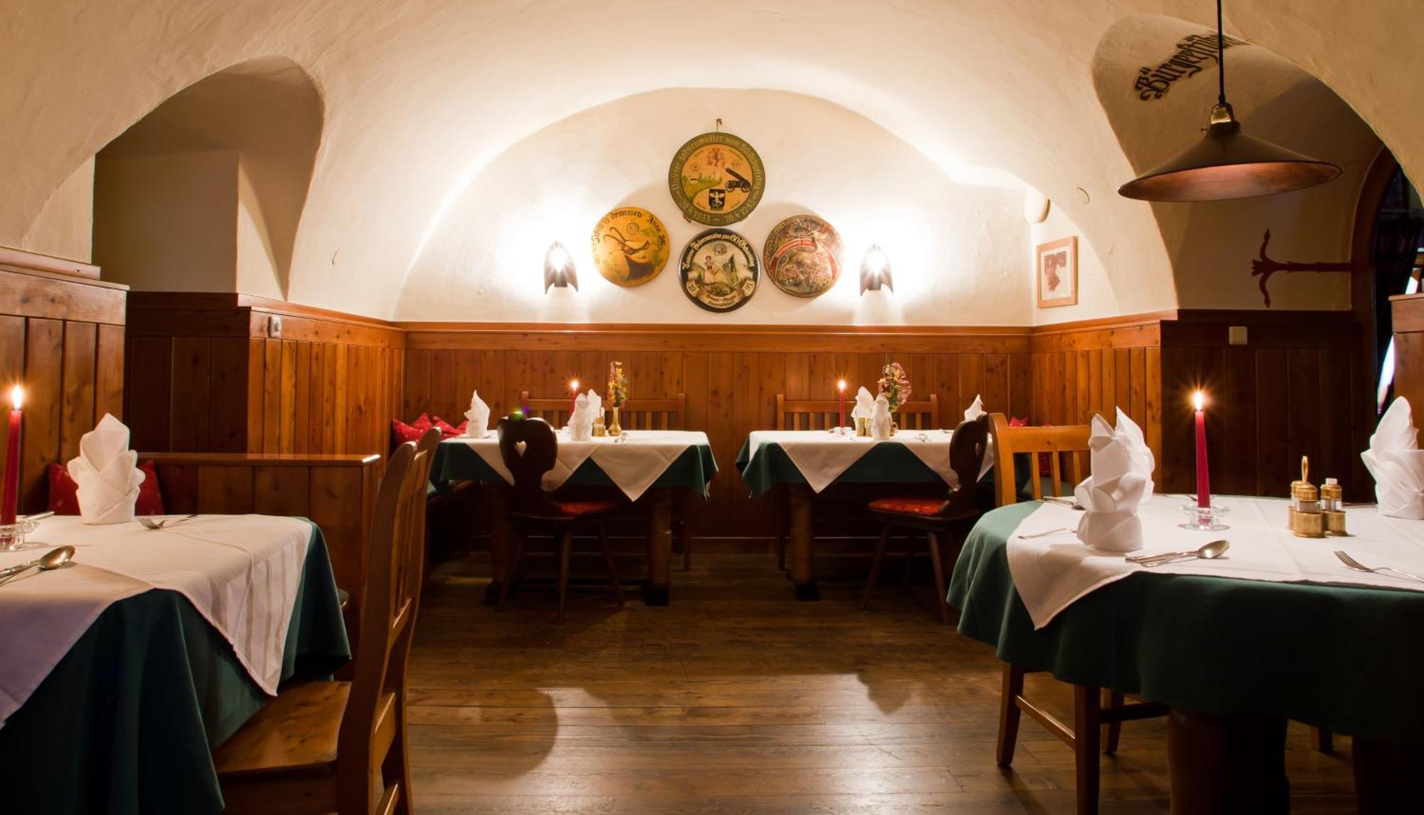 Hotel Gasthof Mitteregger - Beste Lage In Kaprun Exterior photo
