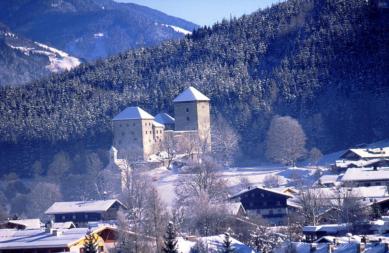 Hotel Gasthof Mitteregger - Beste Lage In Kaprun Exterior photo